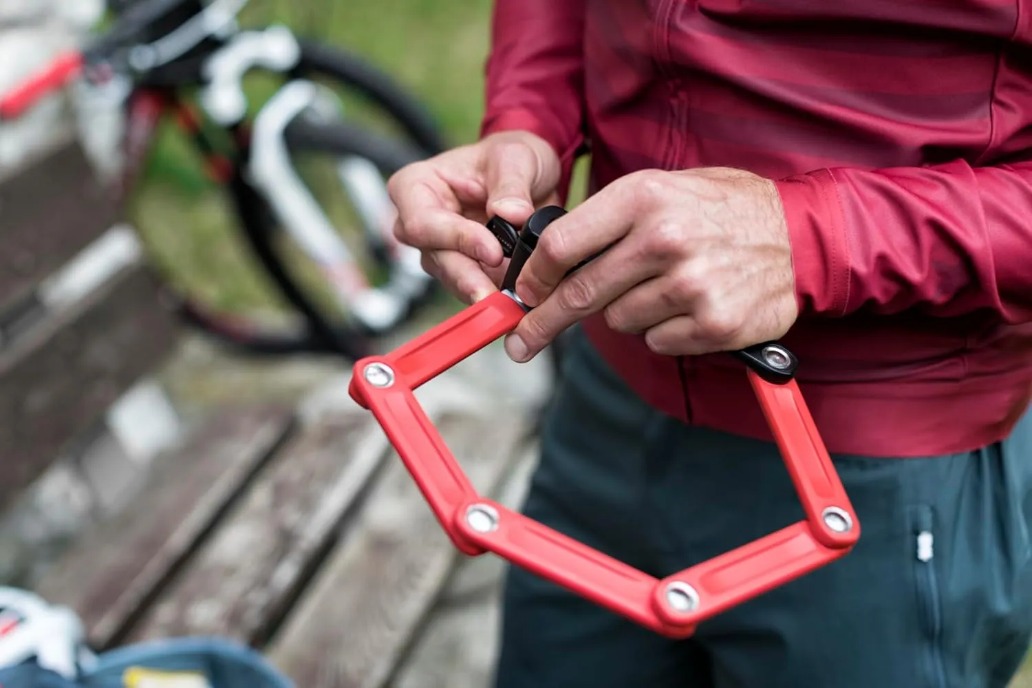 ABUS Bordo Ugrip Lite 6055/85cm Security Level 7 Bike Lock, Red