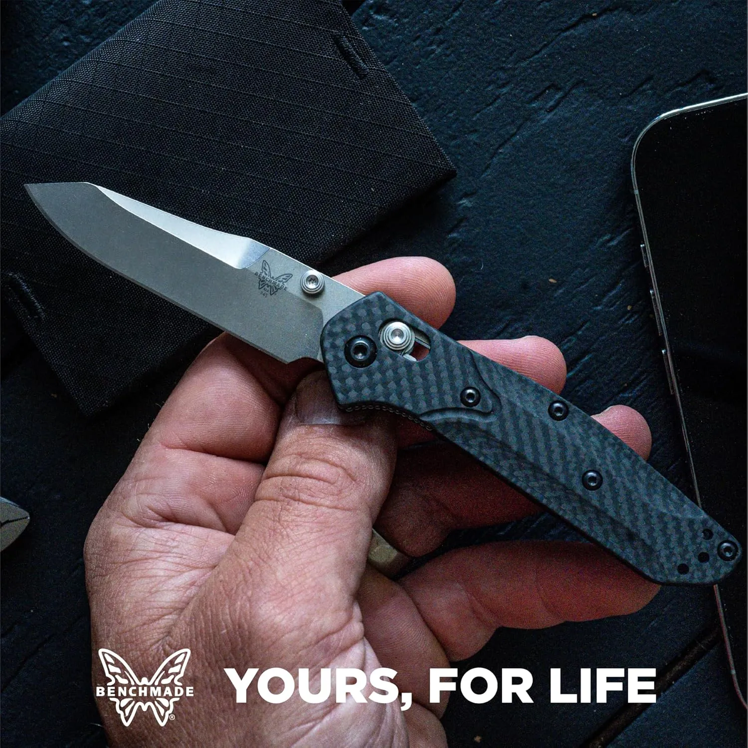 Benchmade - Mini Osborne 945 Folding Knife with Black Carbon Fiber Handle (945-2)