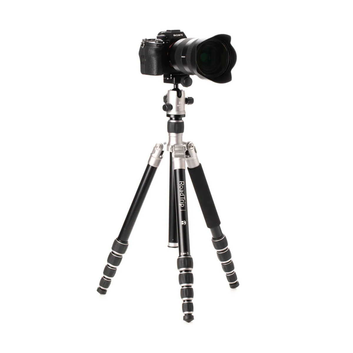 Benro MeFOTO RoadTrip Aluminum Tripod Kit (Titanium)