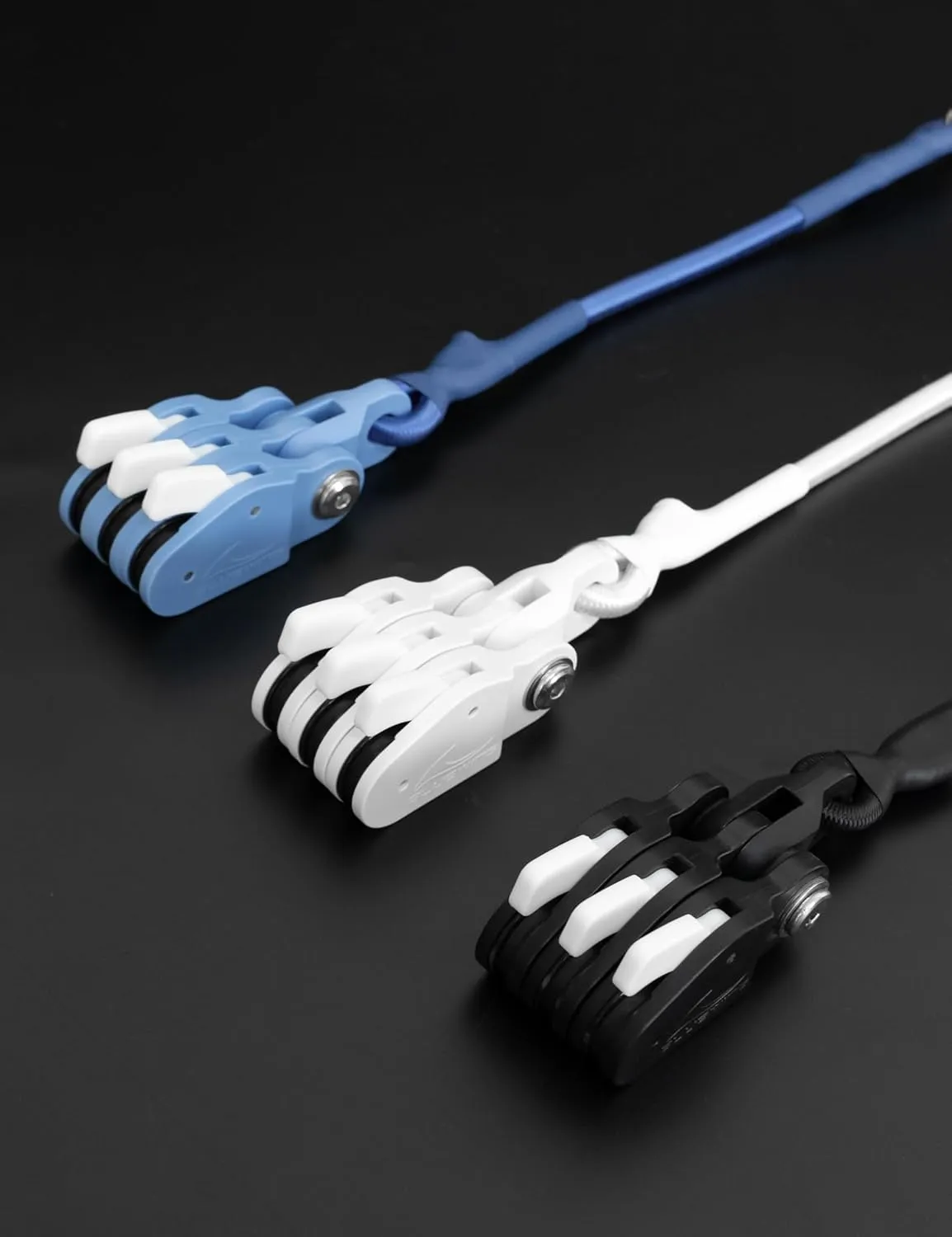 BLUEWING Outrigger Halyard Lock Pulley Single/Double/Triple Halyard Line Lock Pulley with Ball Bearing Snap Swivel for Offshore Fishing