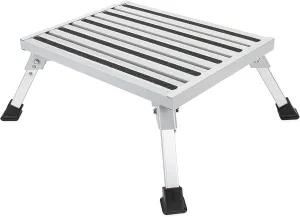 Camco 43677 Fixed Height Aluminum Platform Step, Supports up to 1,000lbs, Includes Non-Slip Rubber Feet