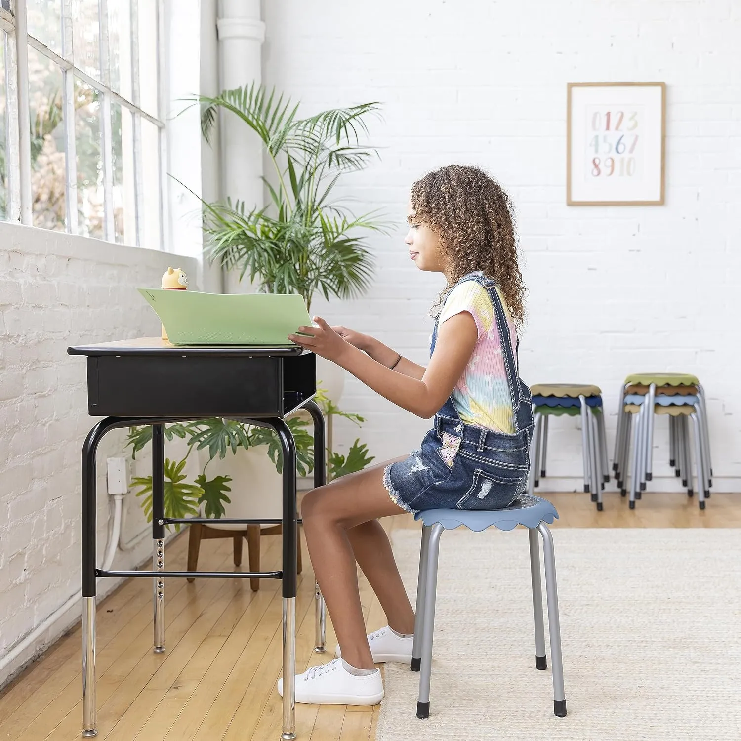 ECR4Kids Daisy Stackable Stool Set, Flexible Seating, Earthtone, 8-Piece