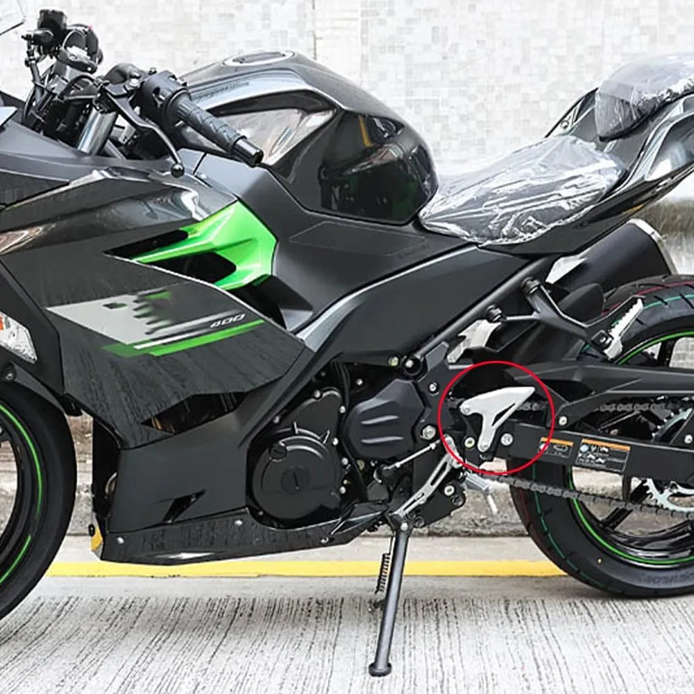 Fit For KAWASAKI Ninja 500 Ninja 400 Z400 Z500 2018-2023 2024 CNC Aluminum Motorcycle Foot Peg Protector Heel Guard Footrest Rear Set Heel Plates Guard Protector (Black)