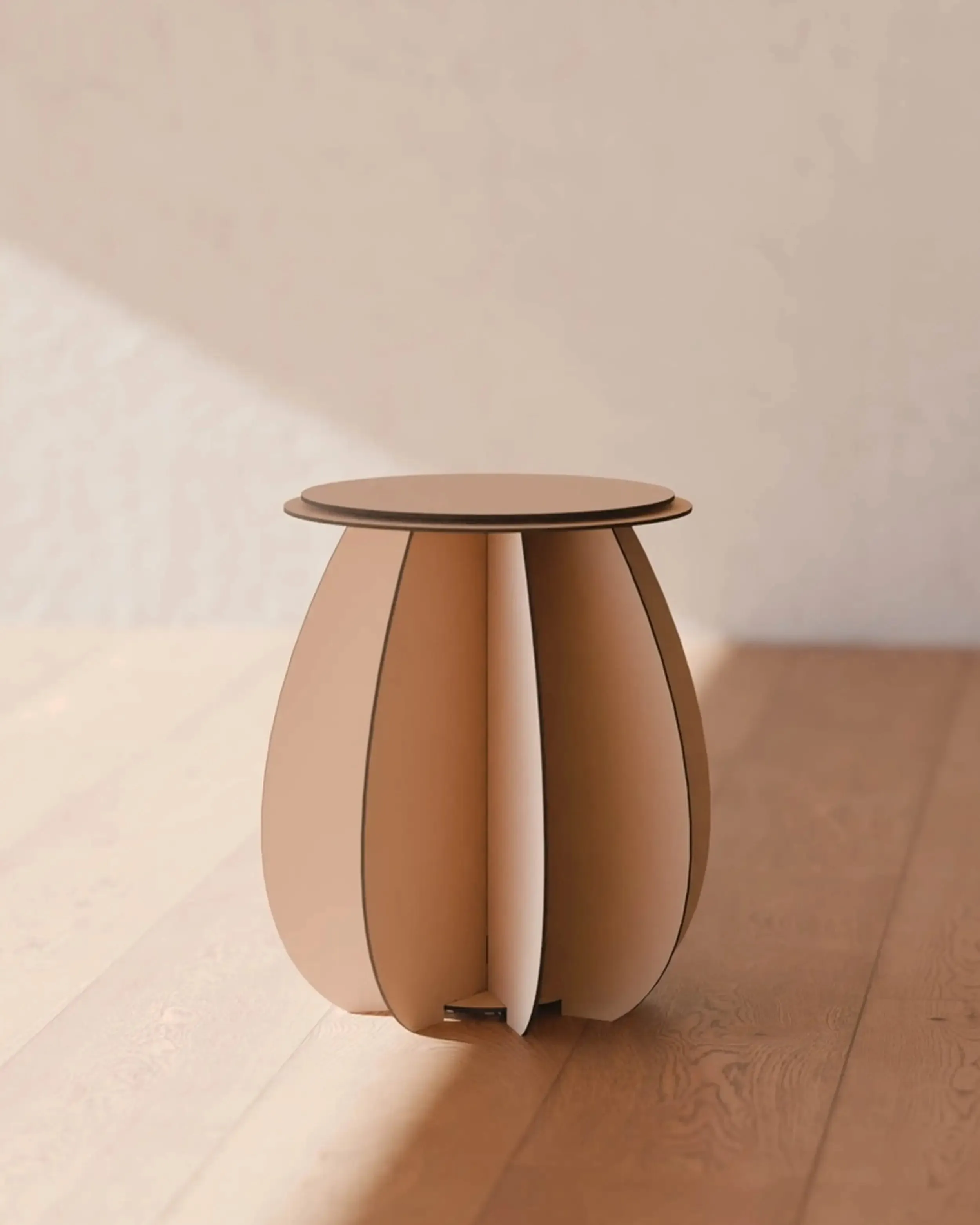 Ibride Gardenia Cholla stool