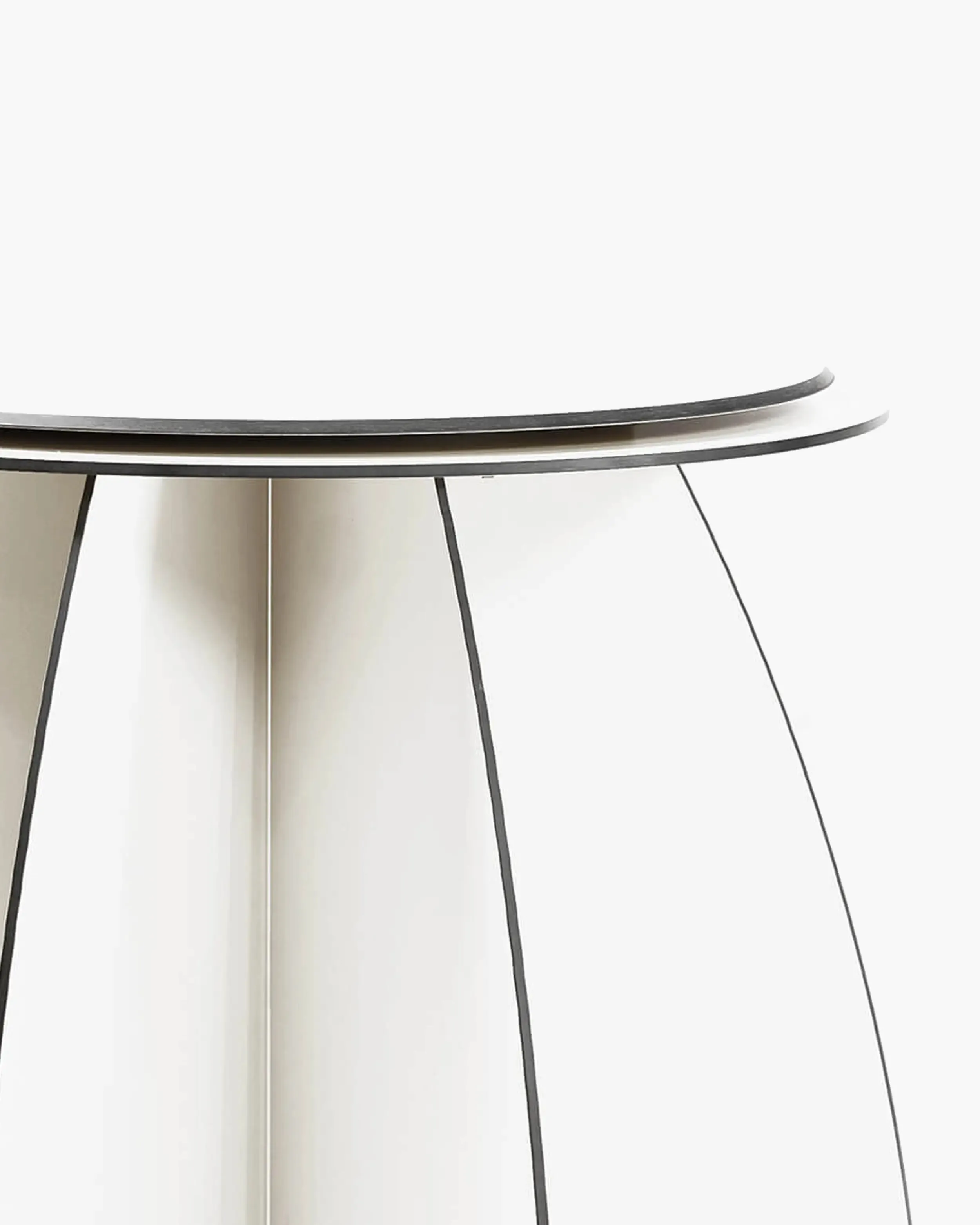 Ibride Gardenia Cholla stool