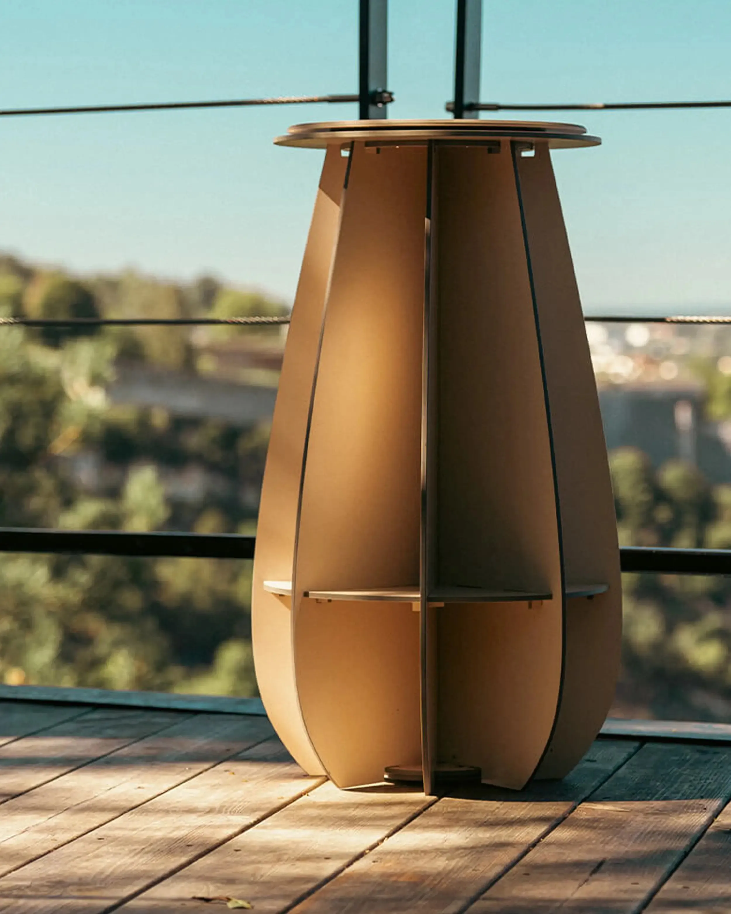 Ibride Gardenia Cholla stool