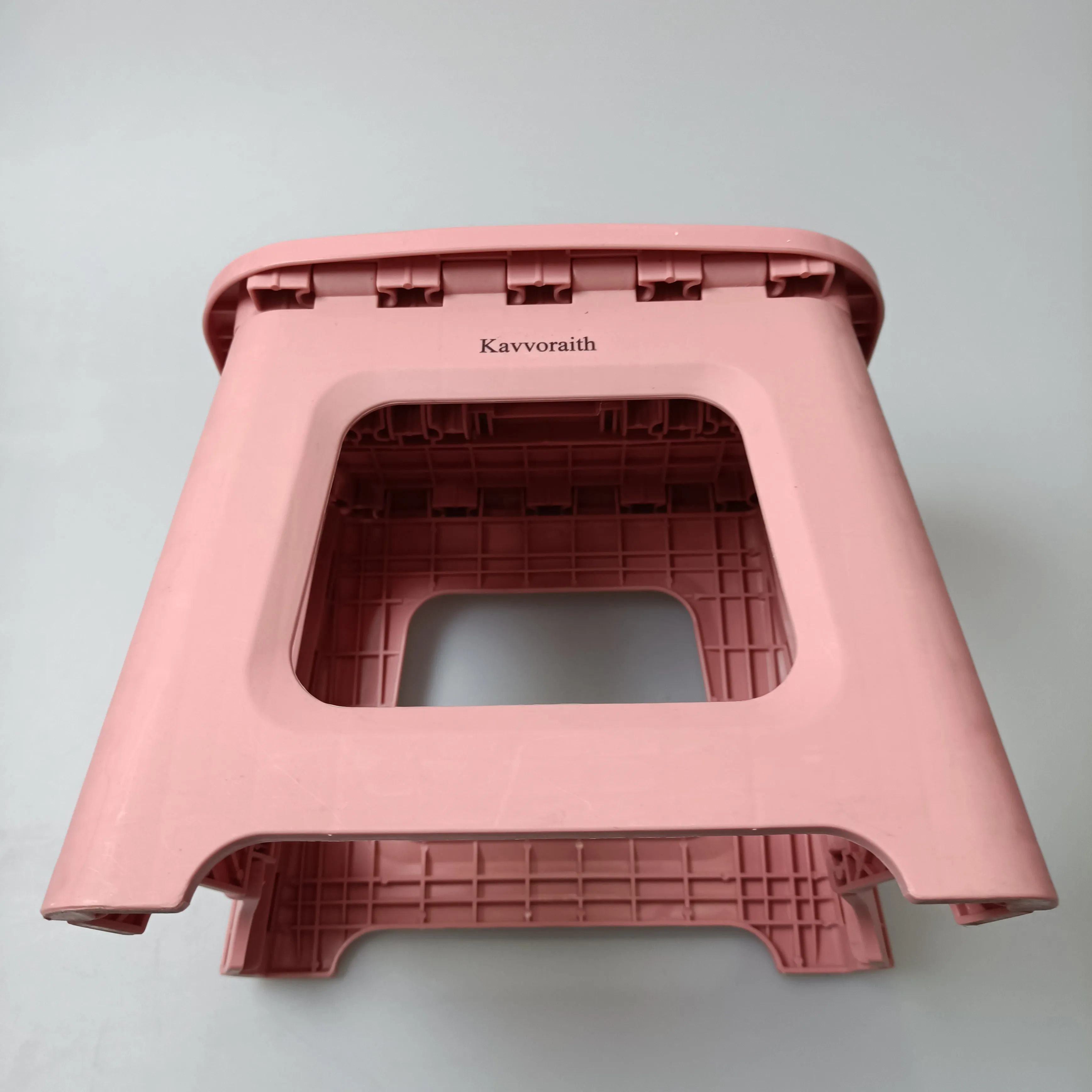 Kavvoraith Foot Stool, Foldable Plastic Material, Pink Color, 9.3*7.5*7.9 inches