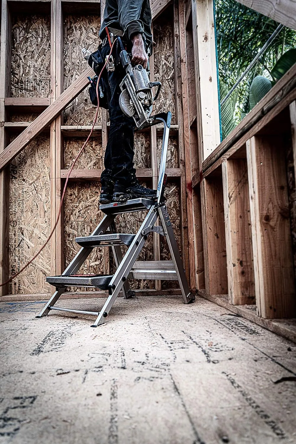 Little Giant Ladders, Safety Step, 3-Step, 3 Foot, Step Stool, Aluminum, Type 1A, 300 lbs Weight Rating, (10310BA)