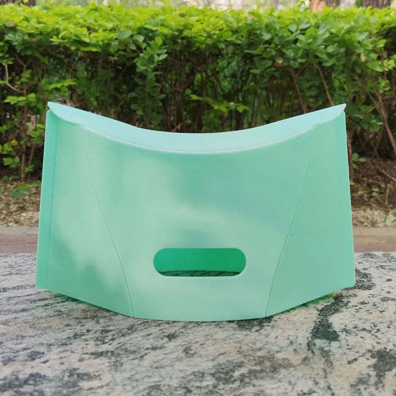 Modern Foldable Plastic Stool with Logo Embroidery