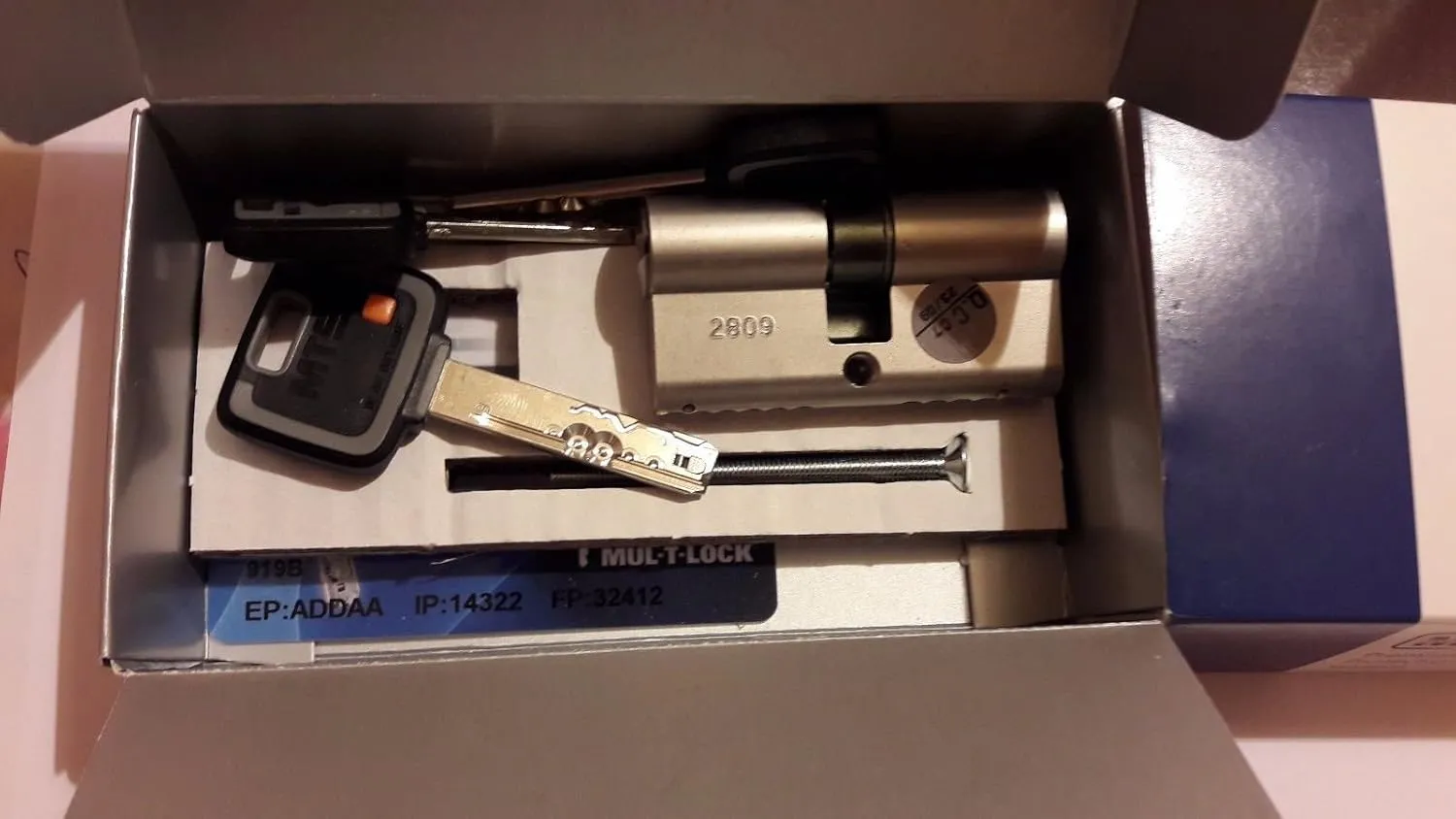 MUL-T-LOCK MT5  High Security Euro Cylinder Lock .3 Keys and ID Card (31/31)