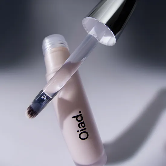 Oiad. Cover Perfecting Mirror-Brushed Concealer SPF30 PA   8g