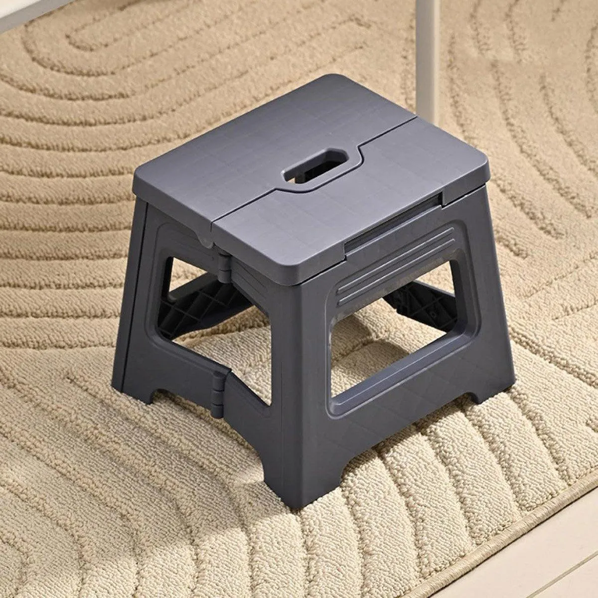 Portable Adjustable Folding Plastic Stool Retractable Outdoor Fishing Chair