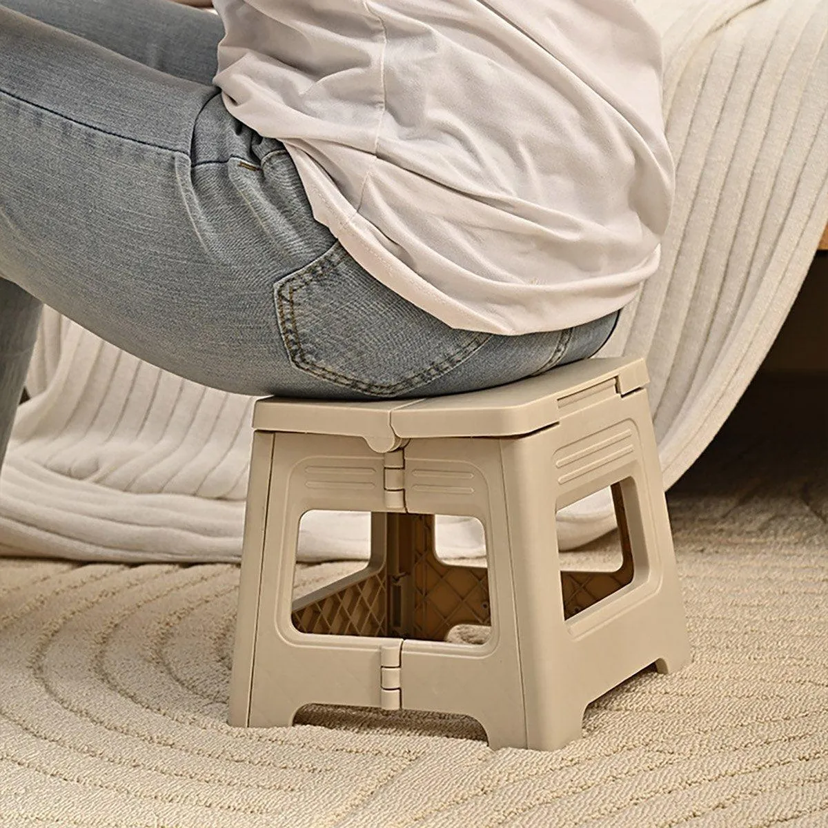 Portable Adjustable Folding Plastic Stool Retractable Outdoor Fishing Chair