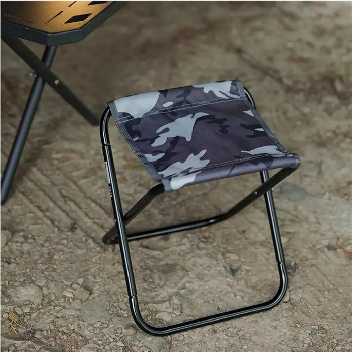 Shine Trip Portable Folding Stool Aluminum Alloy Outdoor Chair Fit for Travel Beach Fishing Compact Mazha Train Fit for Seat(Green)