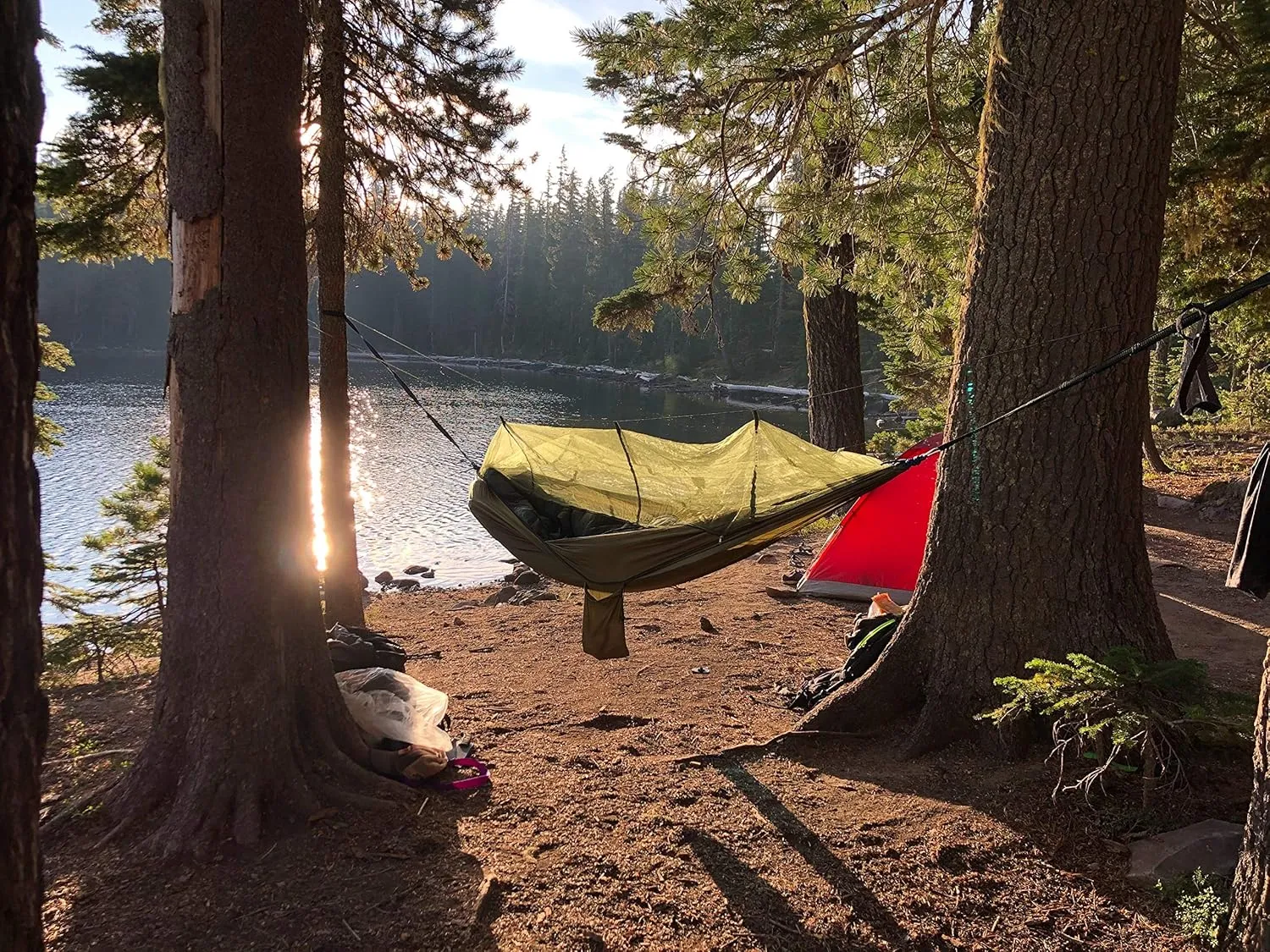 Single & Double Camping Hammock with Net Mosquito/Bug | Included Tree Straps and Carabiners, Parachute Nylon | Easy Assembly, Lightweight, Portable | Indoor Outdoor Backpacking - Twin size, Green Army