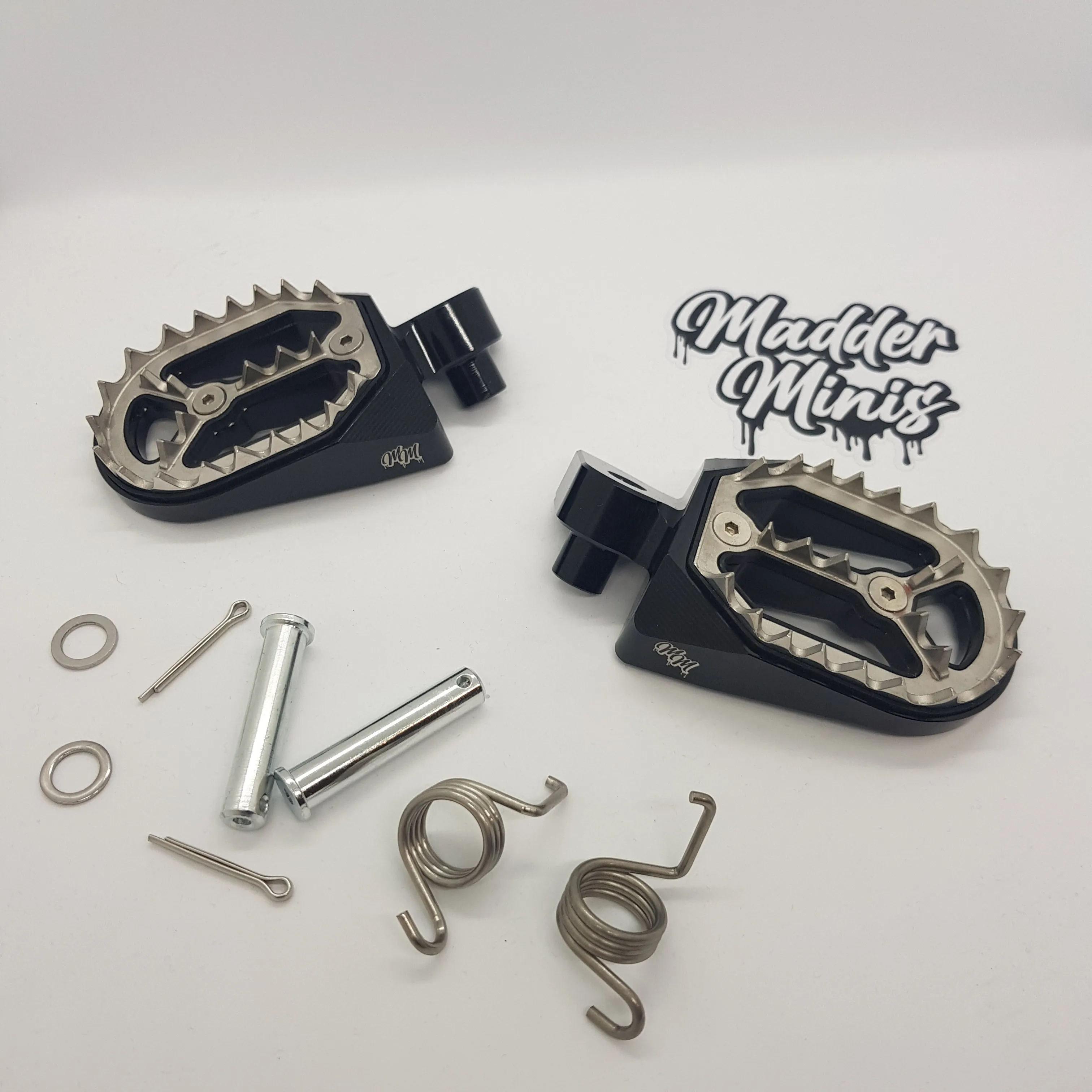 STEP-UP MINI FOOTPEG MOUNT (TTR110) WITH MADDER MINIS - BILLET ALLOY FOOT PEGS