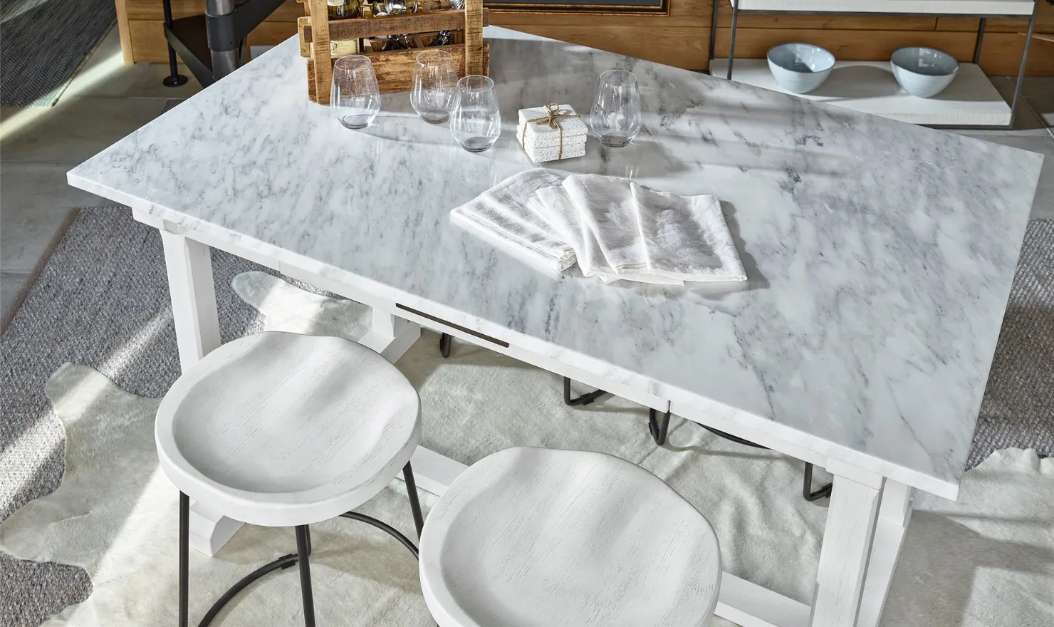 Universal Furniture Reid White Counter Stool with Metal Base